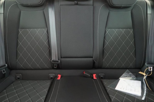 Škoda Karoq  1.5 TSI Sportline