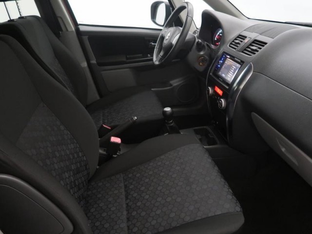 Suzuki SX4  1.6 VVT 