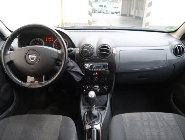 Dacia Duster  1.6 16V 