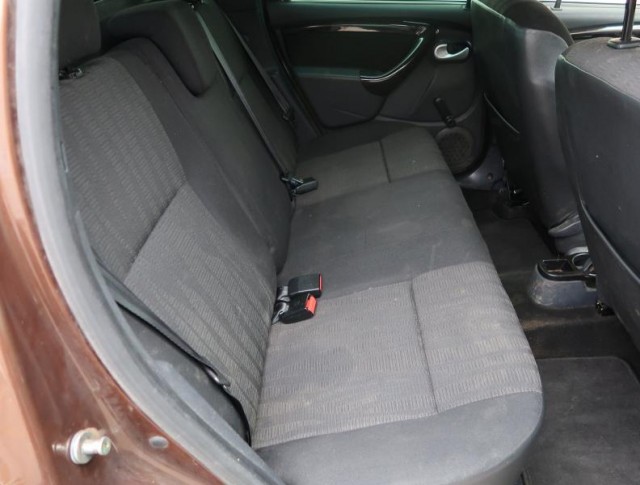 Dacia Duster  1.6 16V 