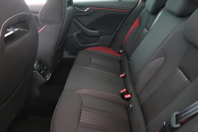 Škoda Kamiq  1.5 TSI Monte Carlo