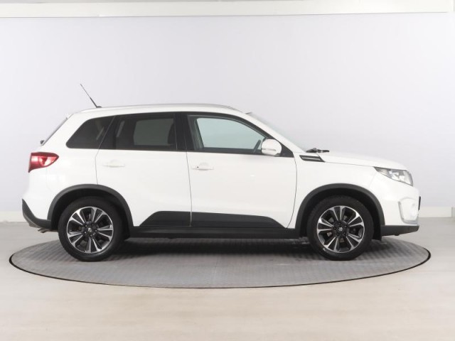 Suzuki Vitara  1.4 BoosterJet 