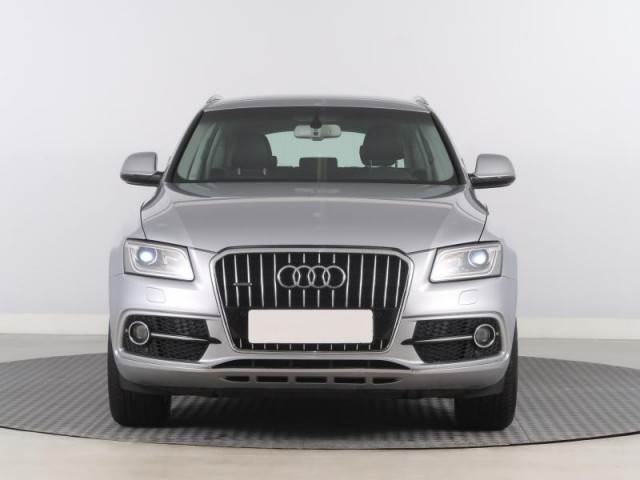 Audi Q5  2.0 TDI 