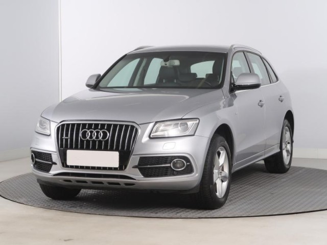 Audi Q5  2.0 TDI 
