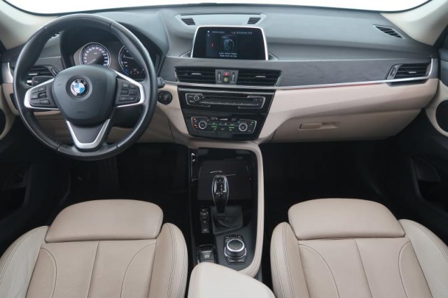 BMW X1  xDrive20i 