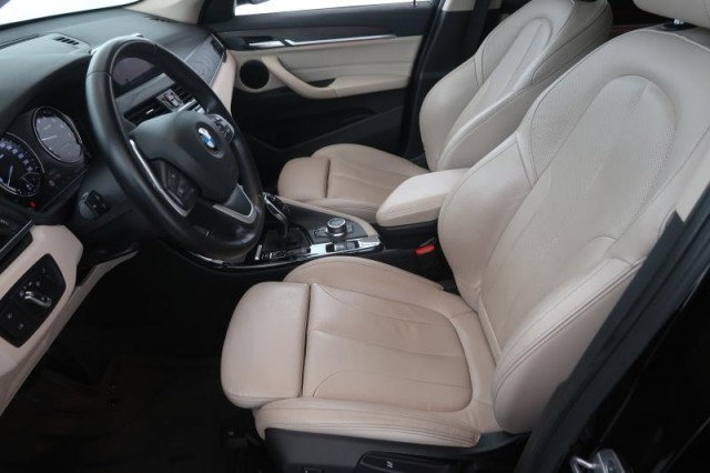 BMW X1  xDrive20i 