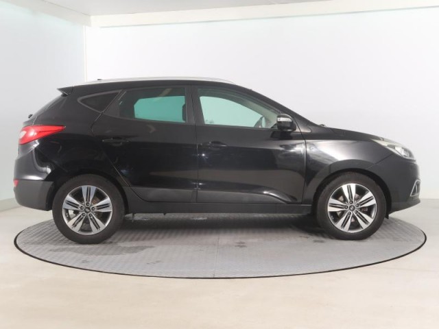 Hyundai ix35  2.0 CRDi 