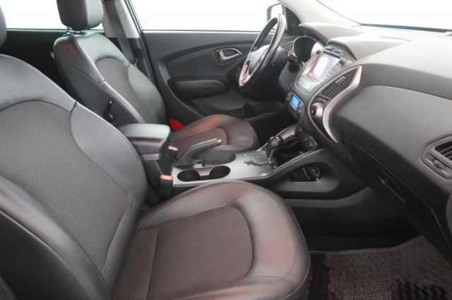 Hyundai ix35  2.0 CRDi 
