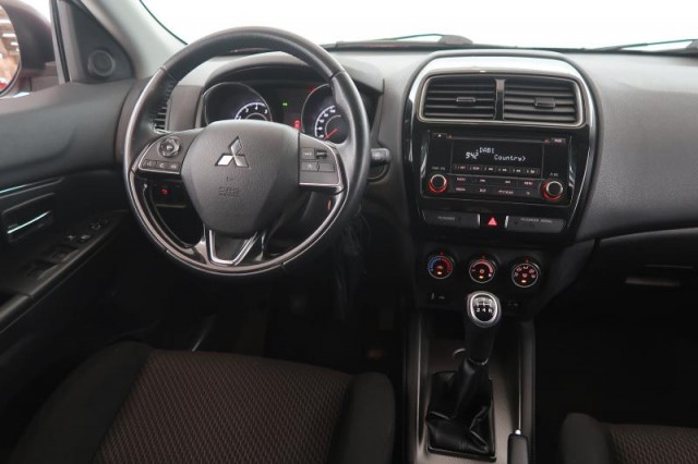 Mitsubishi ASX  2.0 MIVEC 