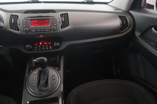 Kia Sportage  2.0 CRDi 