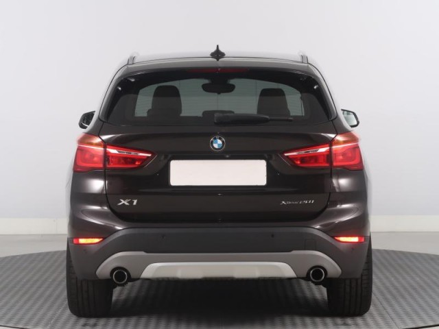 BMW X1  xDrive20i 