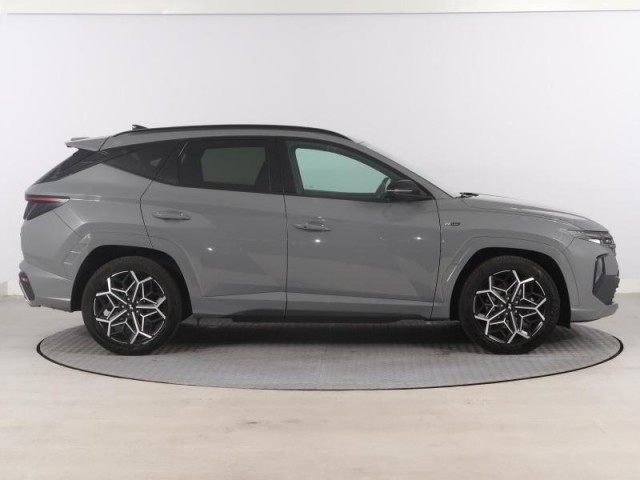 Hyundai Tucson  1.6 T-GDI 48V MHEV N-Line