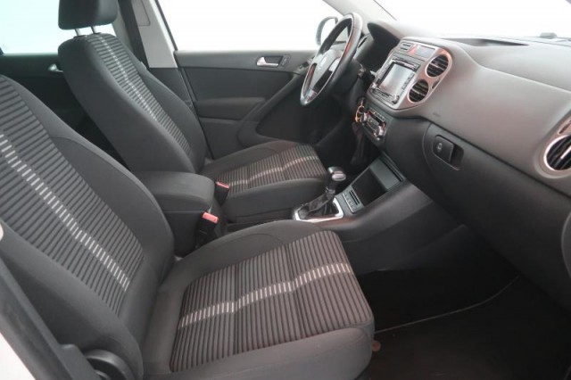 Volkswagen Tiguan  2.0 TDI Sport
