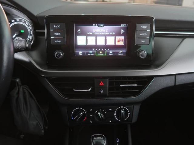 Škoda Kamiq  1.0 TSI Ambition