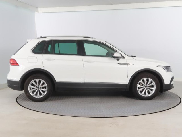 Volkswagen Tiguan  1.5 TSI 