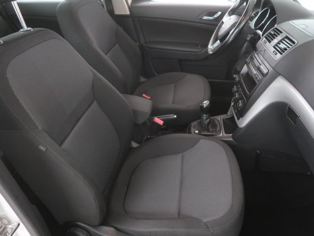 Škoda Yeti  1.2 TSI Active