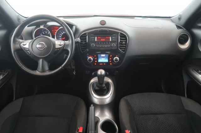 Nissan Juke  1.6 i 