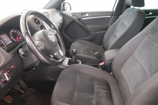 Volkswagen Tiguan  2.0 TDI R-Line