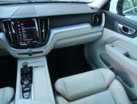 Volvo XC60  B4 AWD 
