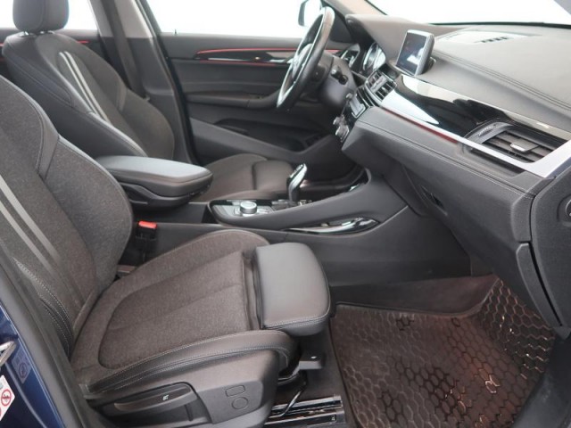 BMW X1  sDrive18i 