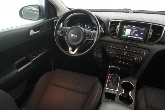Kia Sportage  2.0 CRDi 