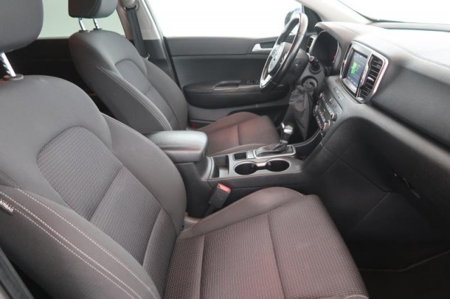 Kia Sportage  2.0 CRDi 