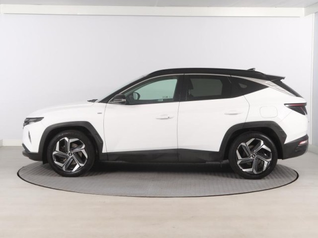 Hyundai Tucson  1.6 T-GDI 48V MHEV Premium