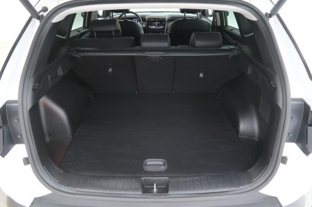 Hyundai Tucson  1.6 T-GDI 48V MHEV Premium