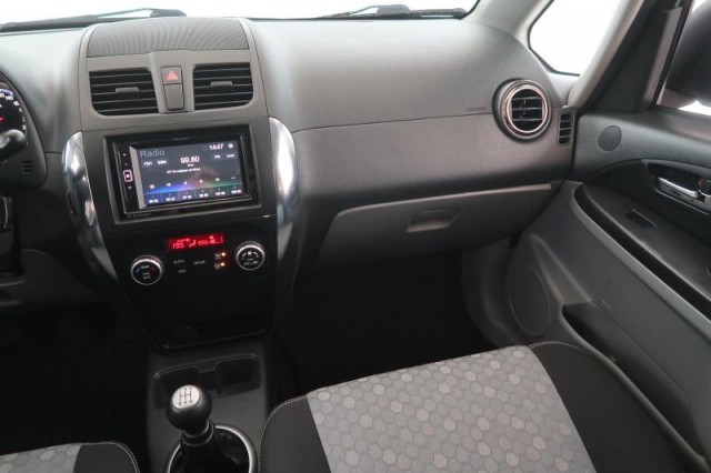 Suzuki SX4  1.6 VVT 