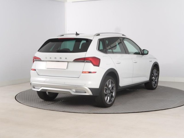 Škoda Kamiq  1.0 TSI Scoutline