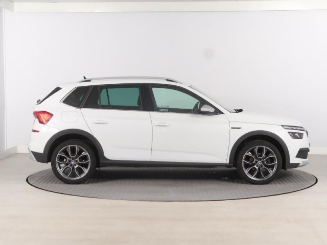 Škoda Kamiq  1.0 TSI Scoutline