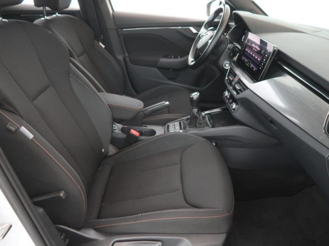 Škoda Kamiq  1.0 TSI Scoutline