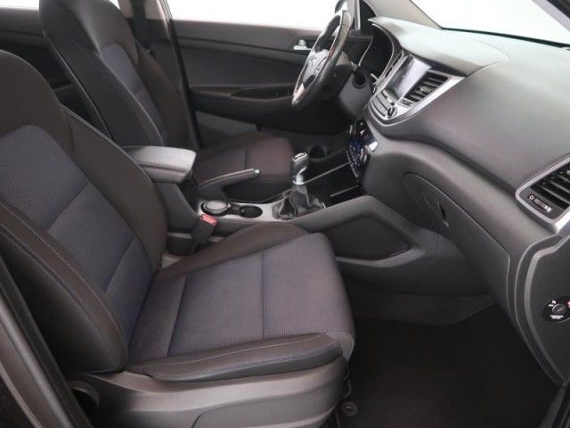 Hyundai Tucson  1.7 CRDi 