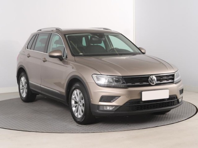 Volkswagen Tiguan  1.5 TSI 