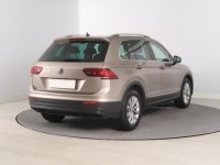 Volkswagen Tiguan  1.5 TSI 