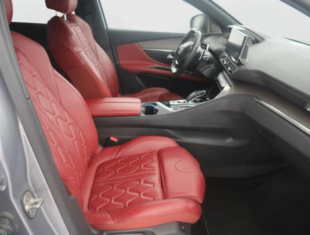 Peugeot 3008  e-Hybrid 300 