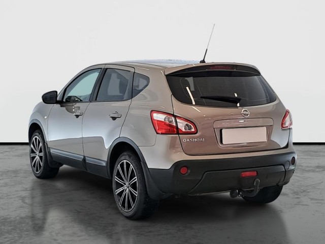 Nissan Qashqai  2.0 
