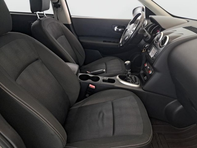 Nissan Qashqai  2.0 
