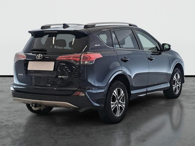 Toyota RAV 4  2.0 D-4D 