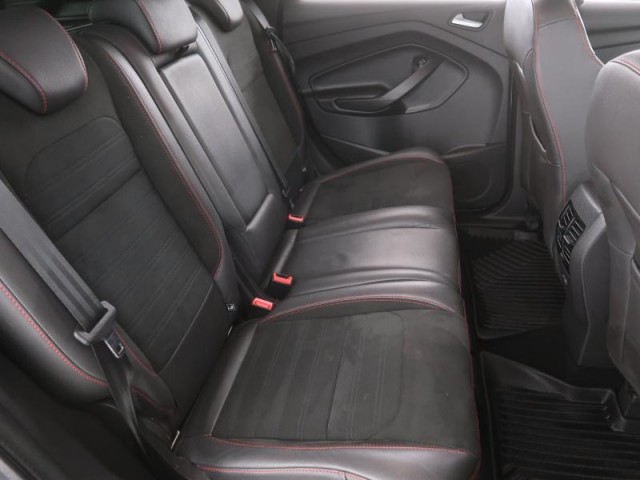 Ford Kuga  1.5 EcoBoost ST-Line