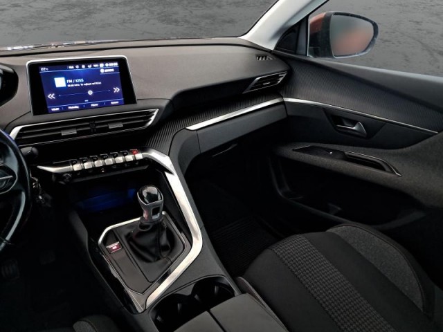 Peugeot 3008  1.6 BlueHDi 