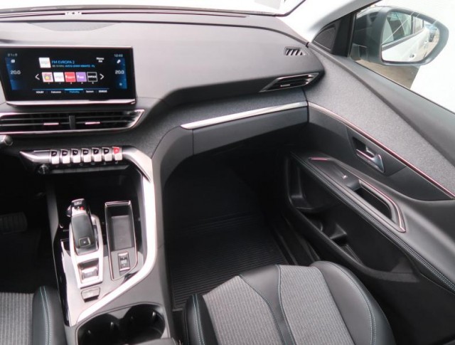 Peugeot 3008  1.2 PureTech 