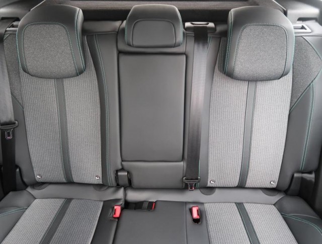 Peugeot 3008  1.2 PureTech 