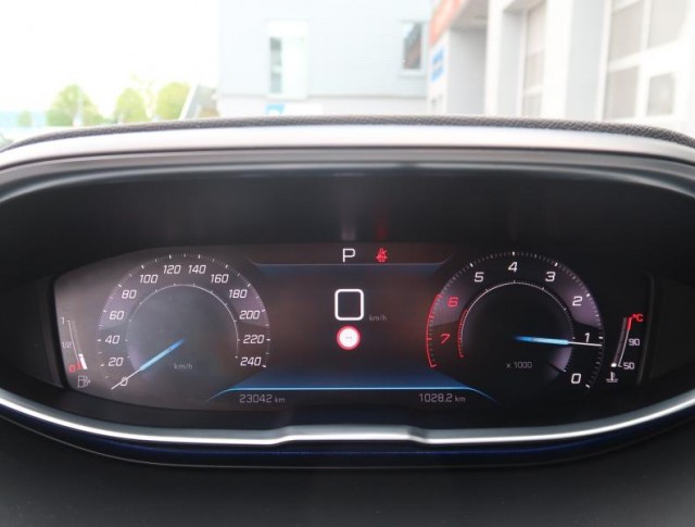 Peugeot 3008  1.2 PureTech 