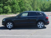 Audi Q5  3.0 TDI S line