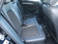 Audi Q5  3.0 TDI S line