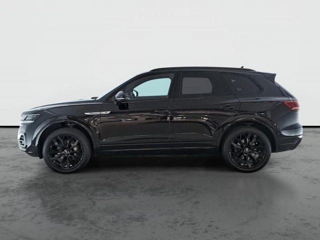 Volkswagen Touareg  3.0 TDI R-Line