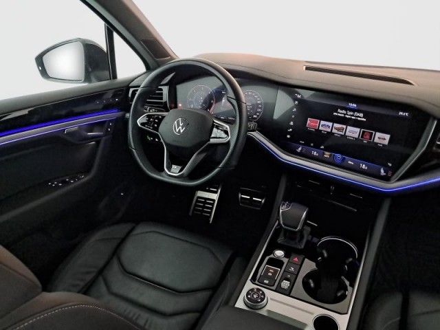Volkswagen Touareg  3.0 TDI R-Line