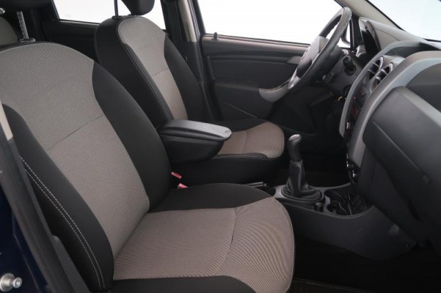 Dacia Duster  1.6 16V 