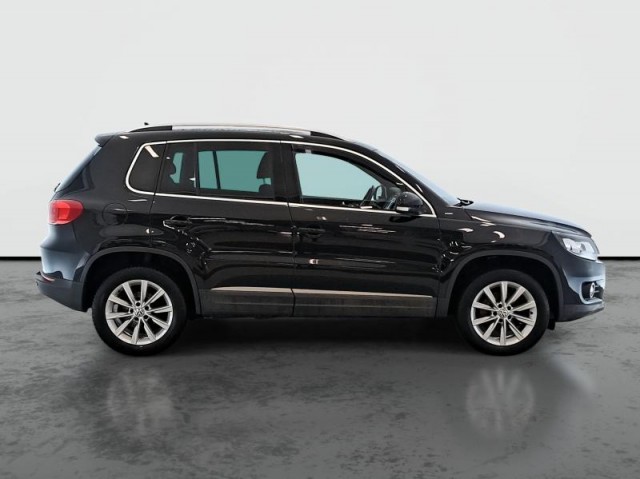 Volkswagen Tiguan  2.0 TDI 